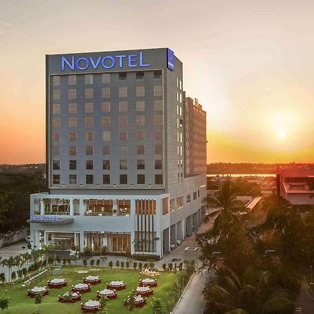 Novotel Chennai Sipcot Екстер'єр фото Novotel Hotel, Phnom Penh